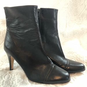 Isaac Mizrahi soft leather boots